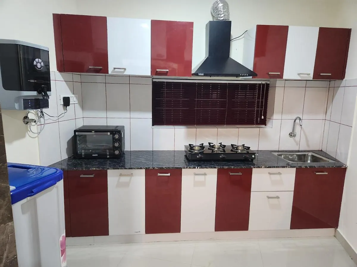 Riverscape Tranquil Serviced Apartments Elur